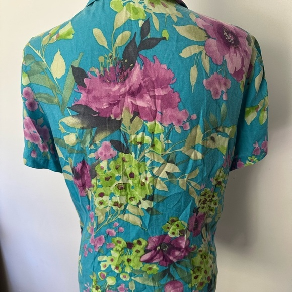 Caribbean  Joe Island Supply Co. Silk Red(1) Blue (1) Floral Print Womens Top M - Picture 7 of 12